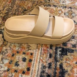 BRAND NEW Zara taupe wedge sandal